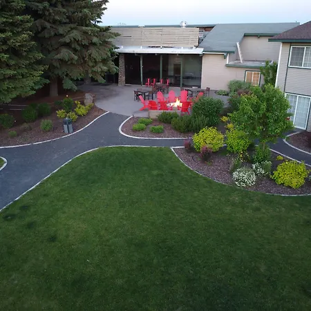 Ramada By Wyndham Spokane Airport-3